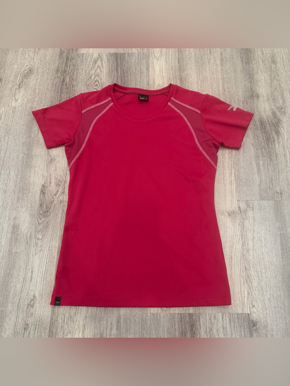 Salewa Performance Athletic Short Sleeve‎ Running Hiking Tee Pink Size Small